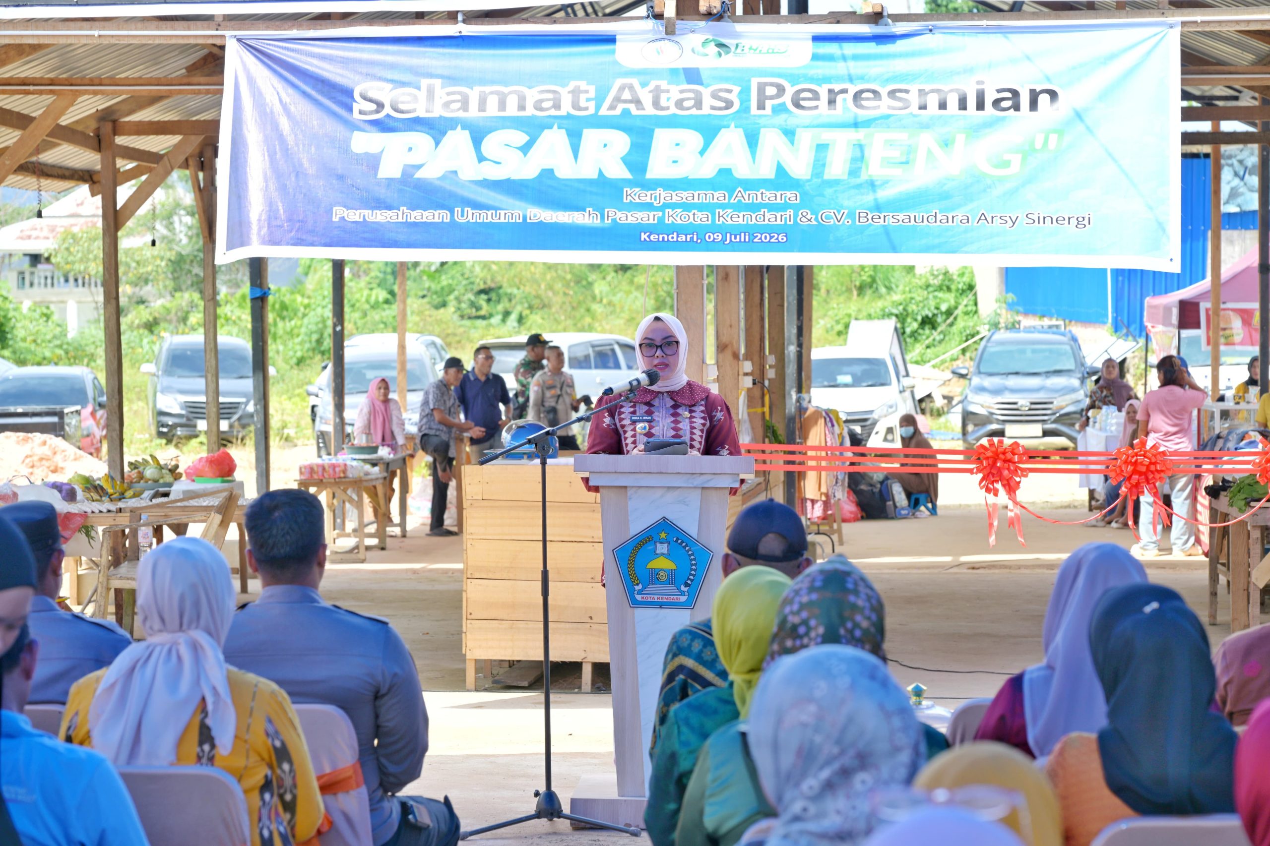 Wali Kota Kendari, Siska Karina Imran saat memberikan sambutan.